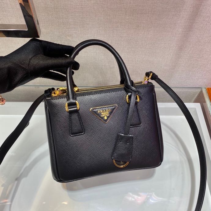 Prada Galleria Saffiano Leather Micro-Bag(20-14.5-9.5cm)   1BA906 - DesignerGu