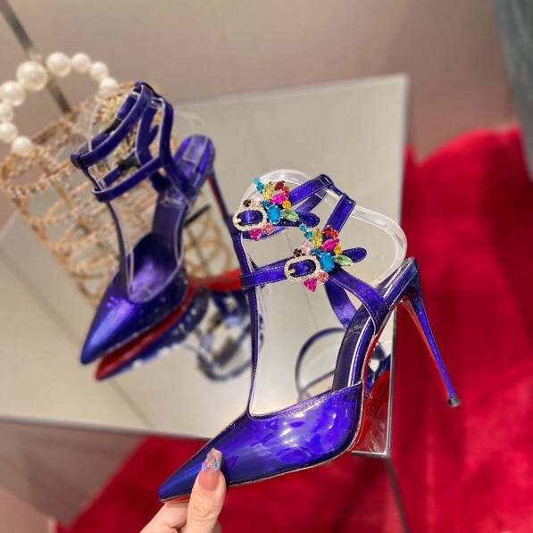 Christian Louboutin Maravilla Pump - DesignerGu