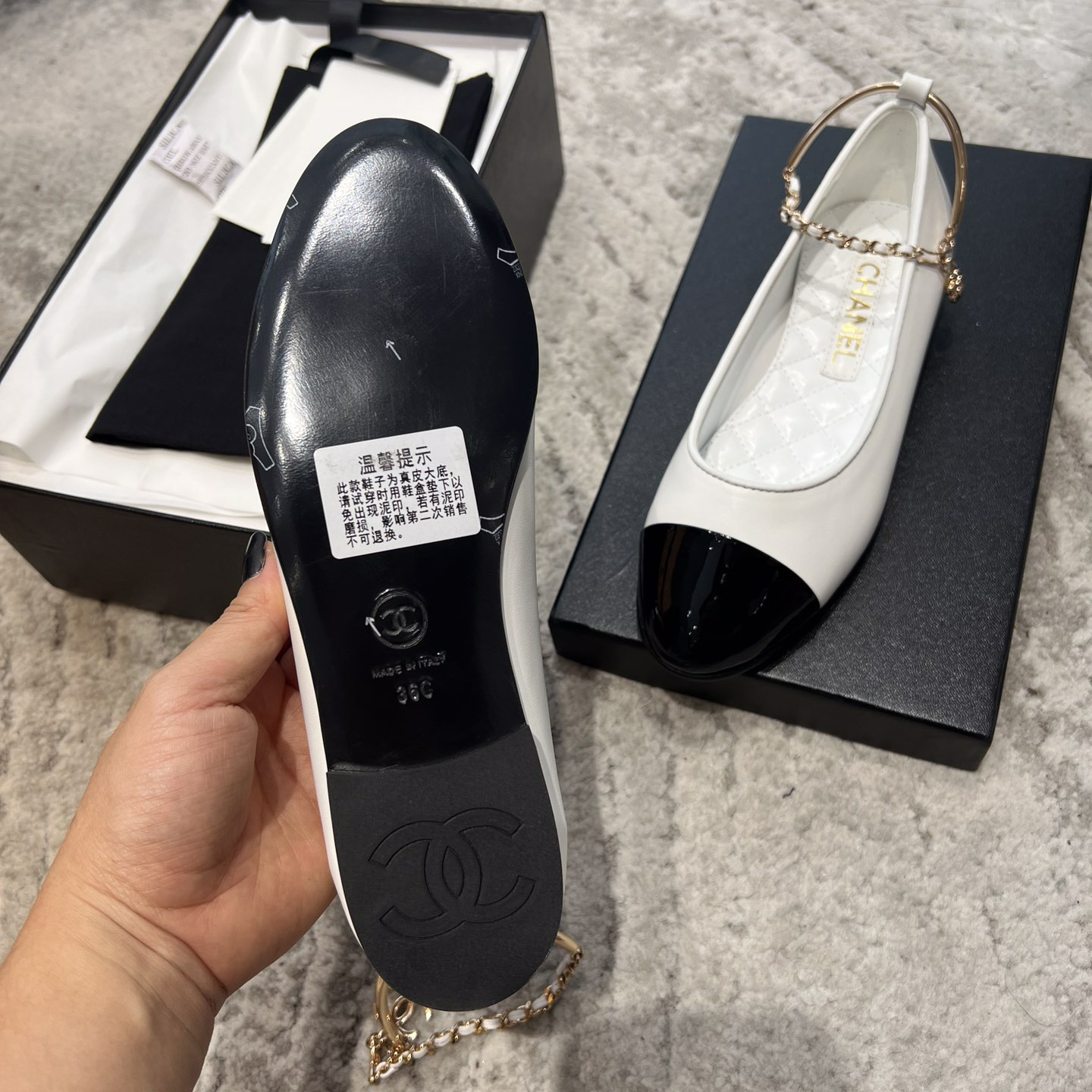 Dior Lambskin & Patent Calfskin Black Ballerinas - DesignerGu