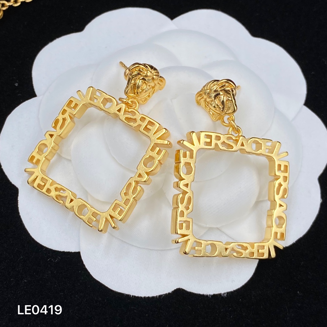 Versace Greca Hoop Earrings - DesignerGu