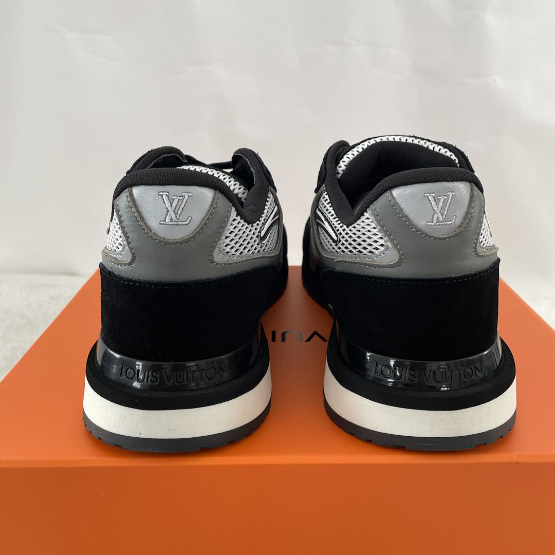 Louis Vuitton Run Away Sneaker(Upon Uk Size)     1A9J1C - DesignerGu