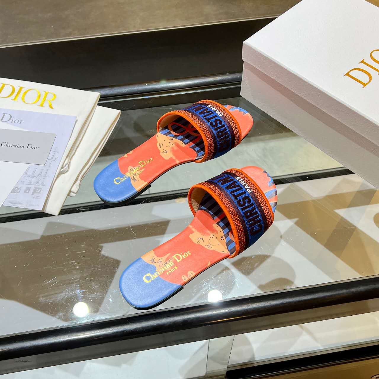 Dior Women Slides - DesignerGu