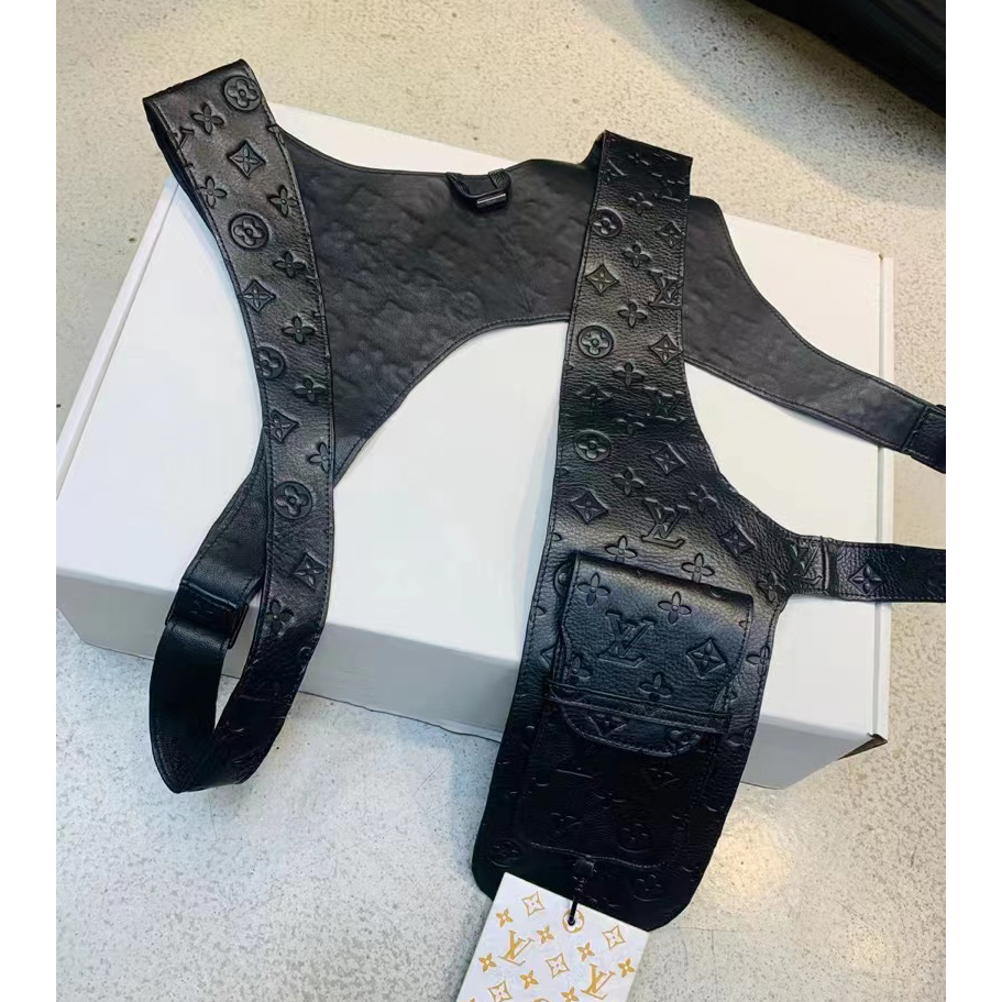 Louis Vuitton Monogram Vest Jacket - DesignerGu