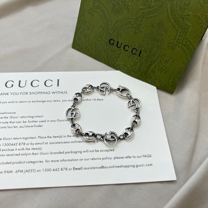 Gucci Double G Bracelet - DesignerGu