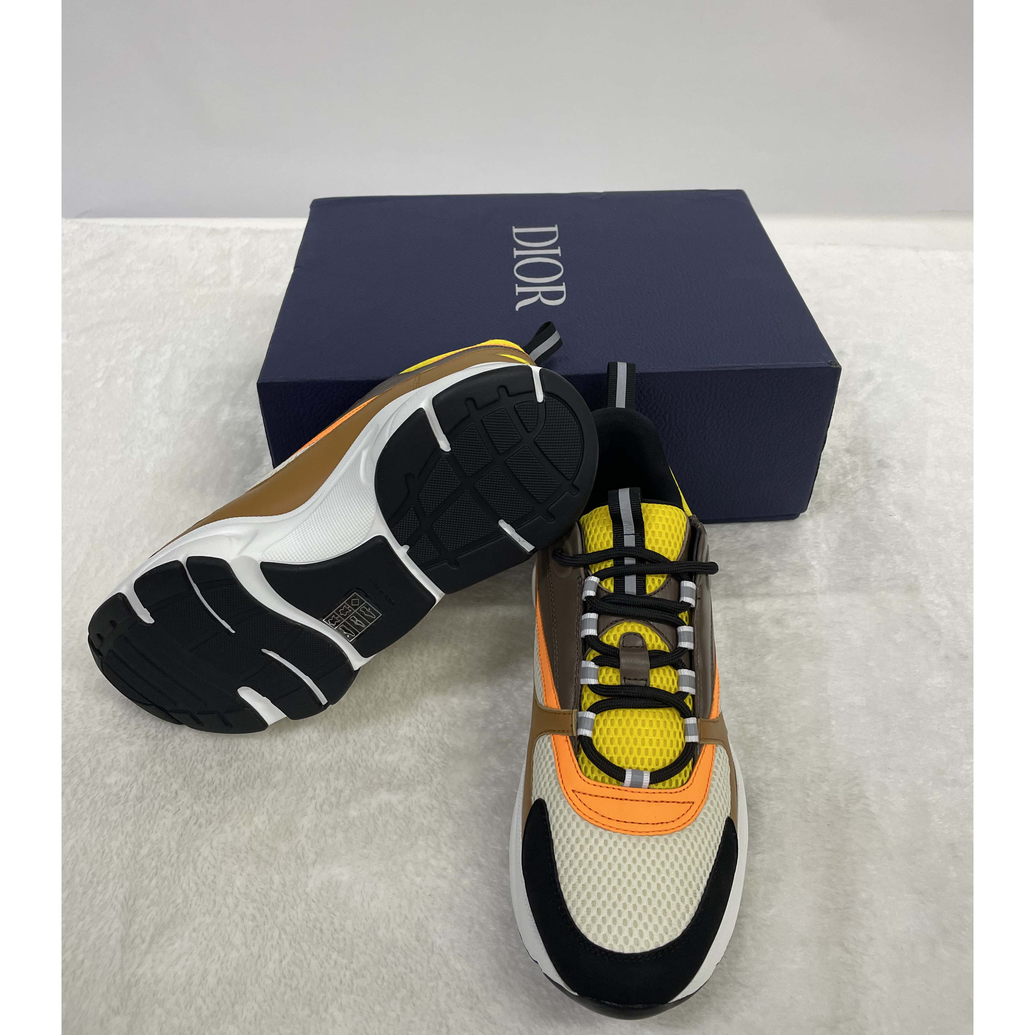 Dior B22 Sneaker  - DesignerGu