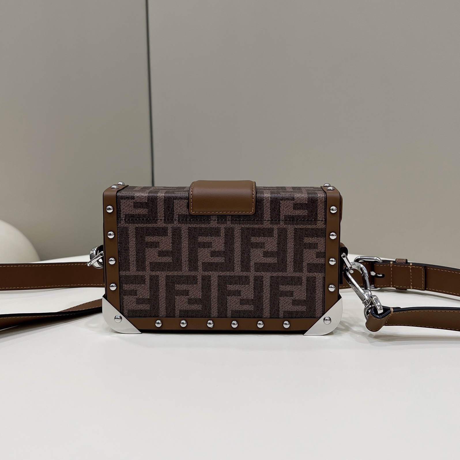 Fendi Baguette Trunk Mini Brown Fabric Bag(18.5-11.5-5cm) - DesignerGu