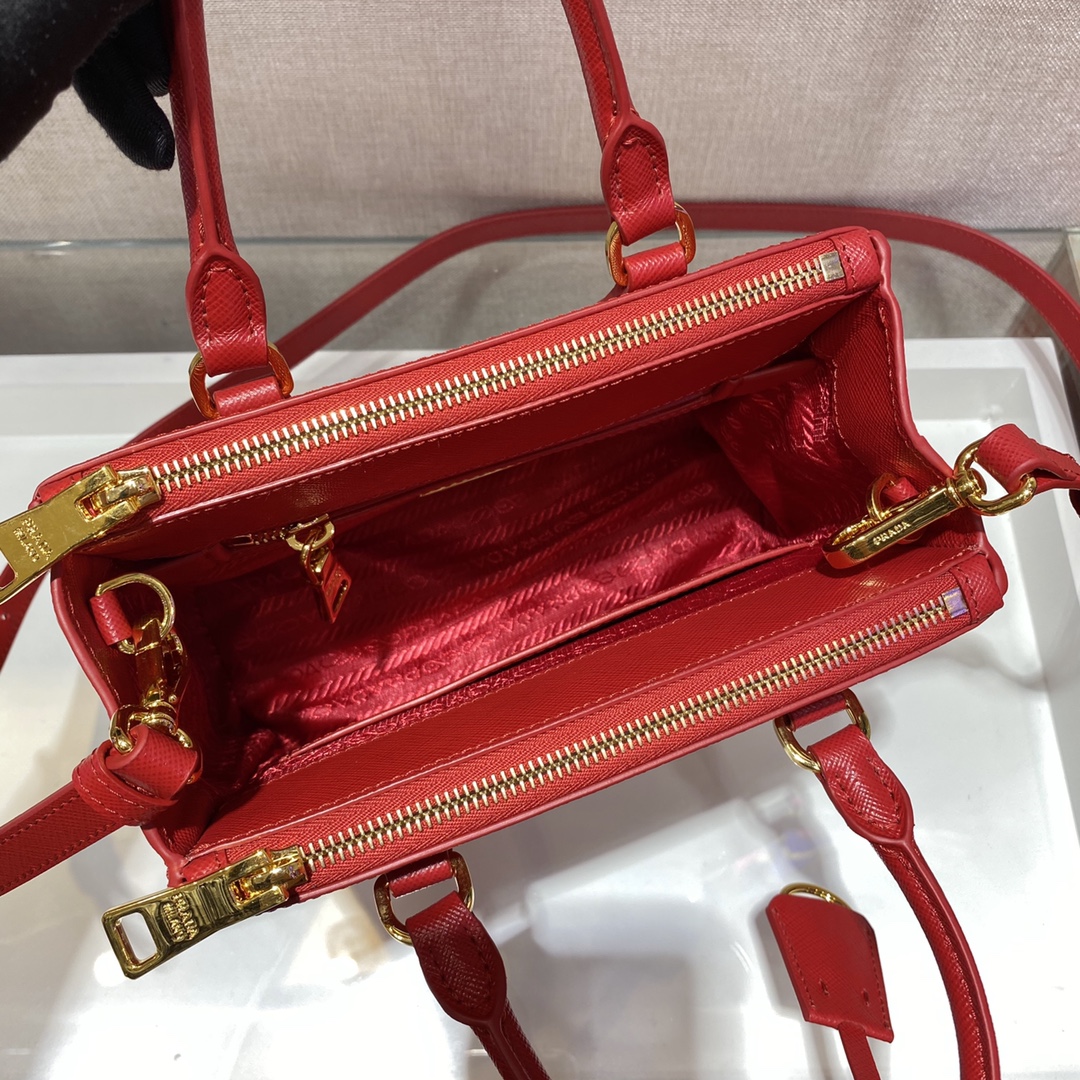 Prada Galleria Saffiano Leather Micro-Bag(20-14.5-9.5cm)   1BA906 - DesignerGu