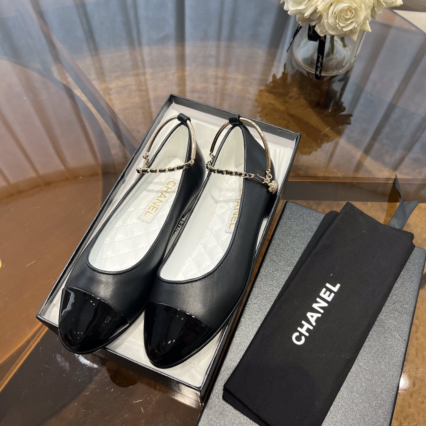 Dior Lambskin & Patent Calfskin Black Ballerinas - DesignerGu