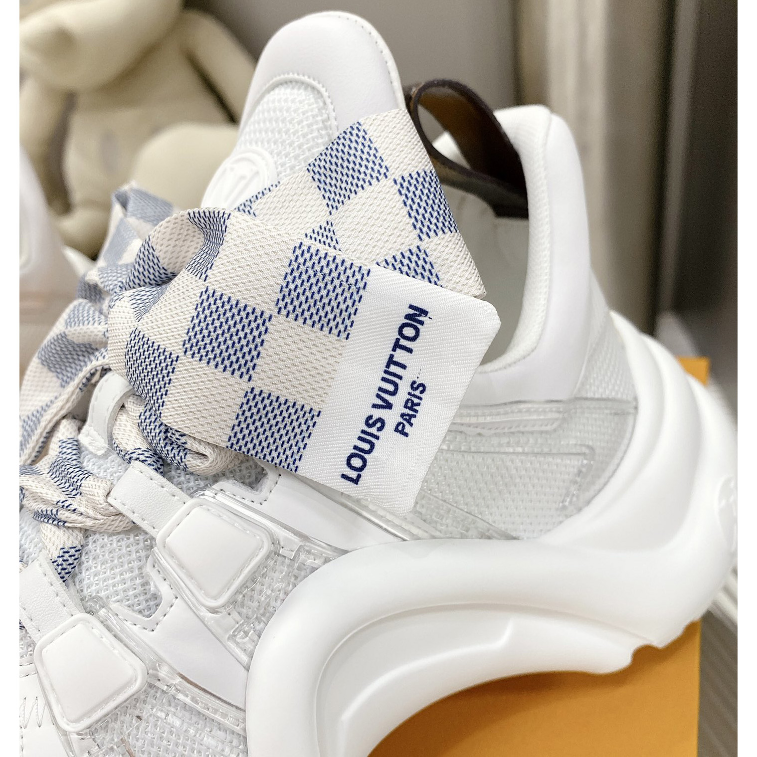 Louis Vuitton LV Archlight Sneaker - DesignerGu