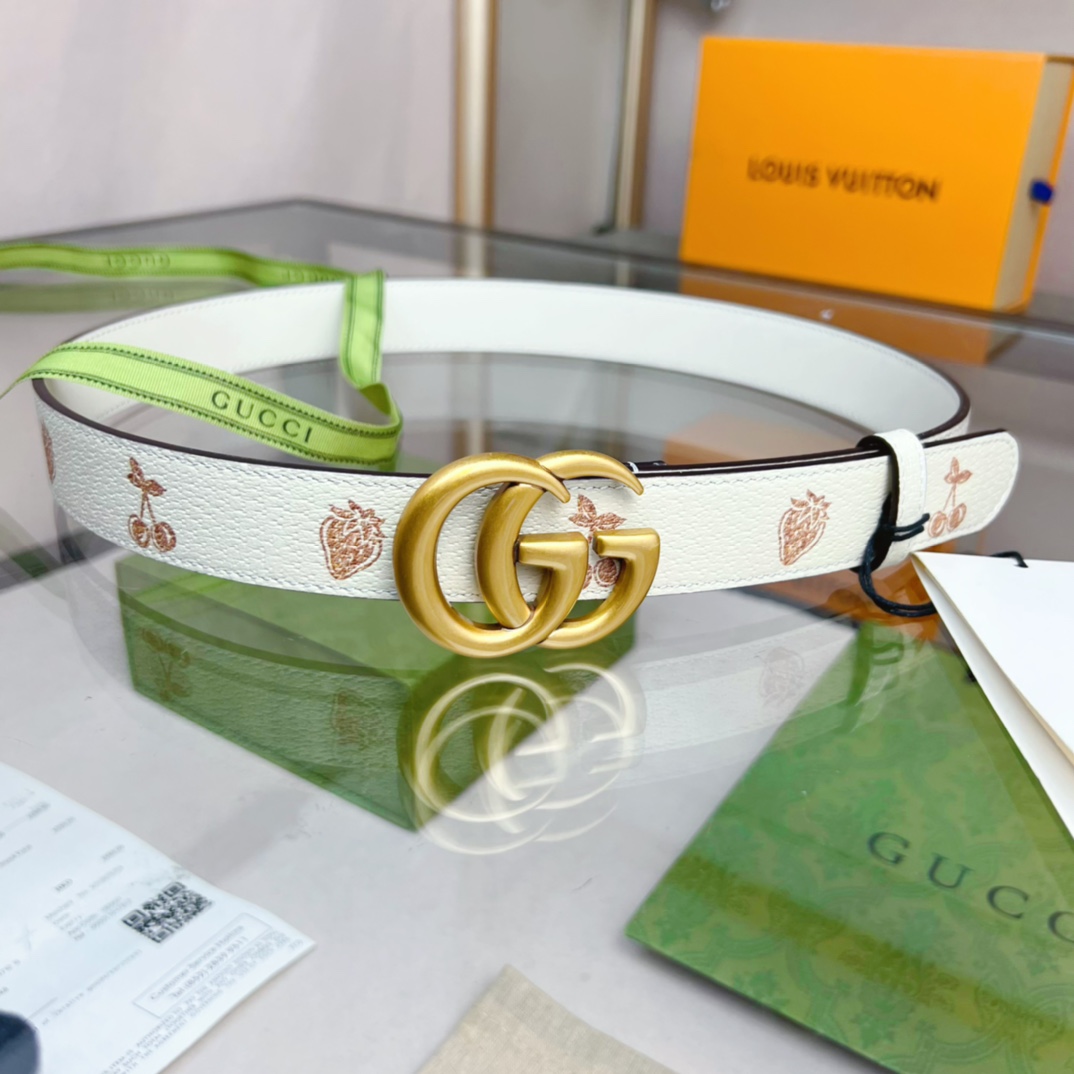 Gucci  GG Marmont Thin Belt - DesignerGu