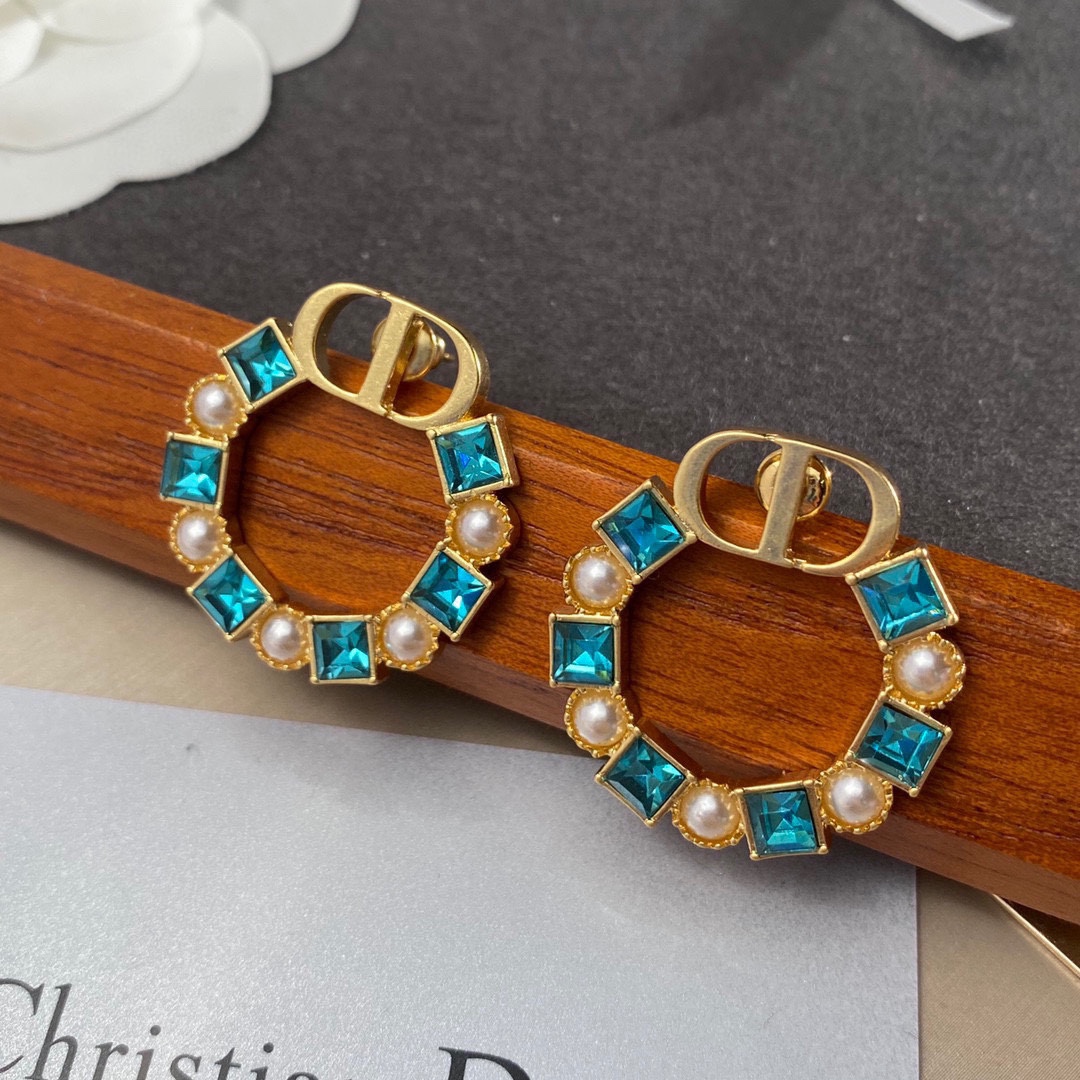 Dior Petit CD Earrings - DesignerGu