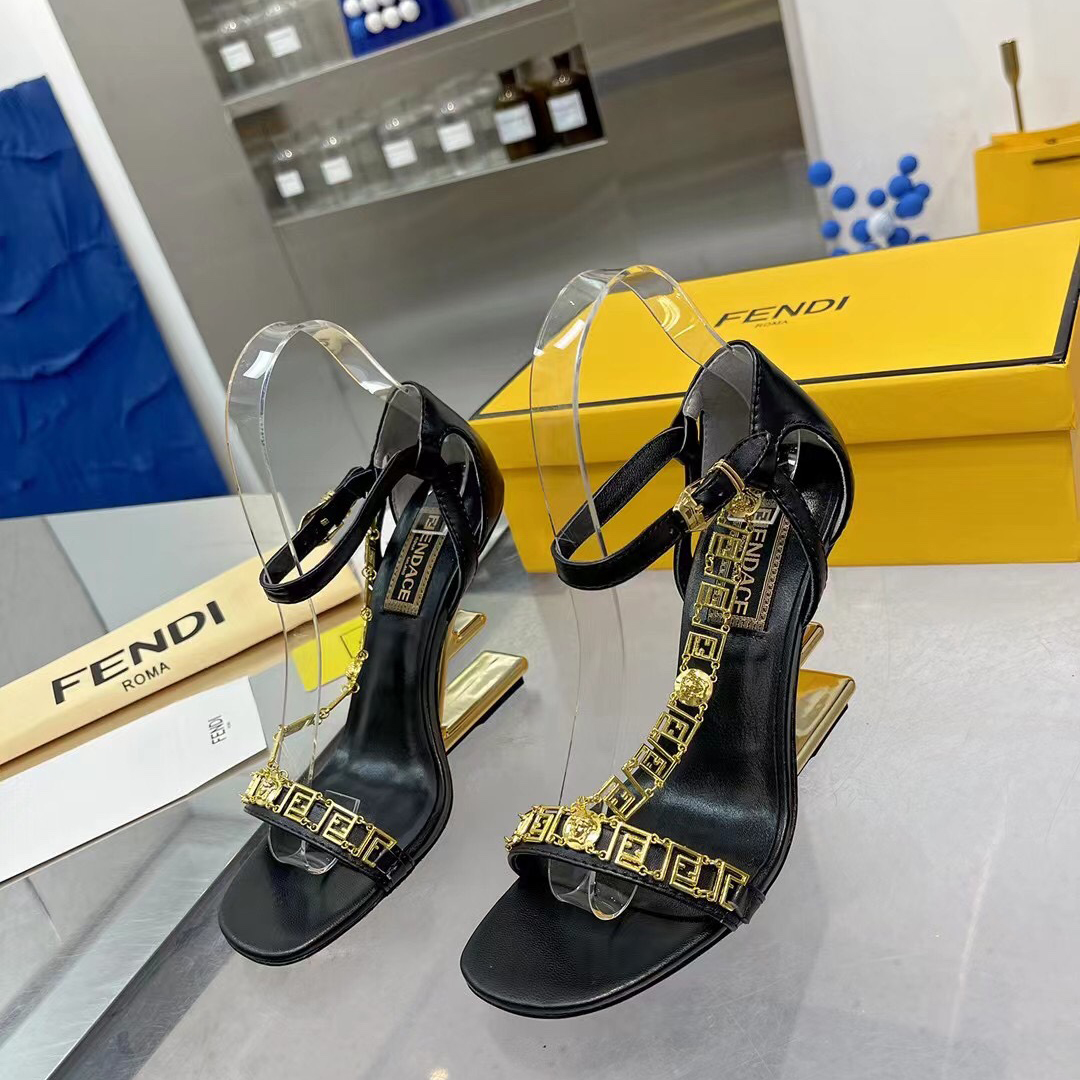 Fendi Fendi First Fendace Black Leather High-Heeled Sandals - DesignerGu