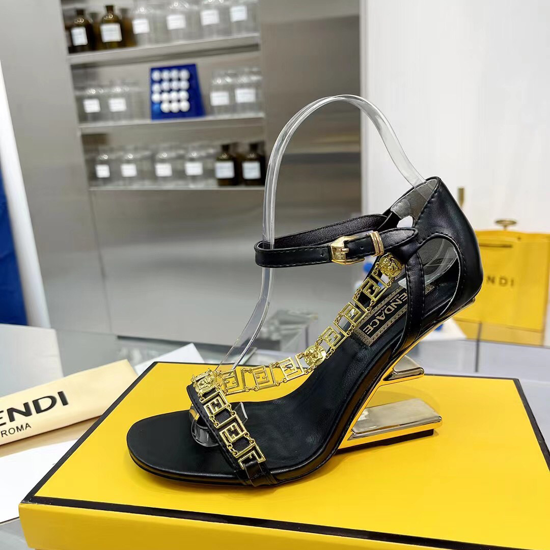 Fendi Fendi First Fendace Black Leather High-Heeled Sandals - DesignerGu