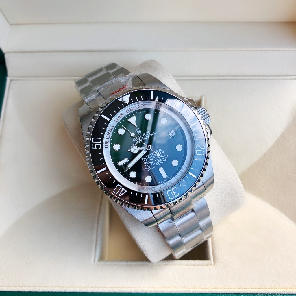 Rolex  Watch    - DesignerGu