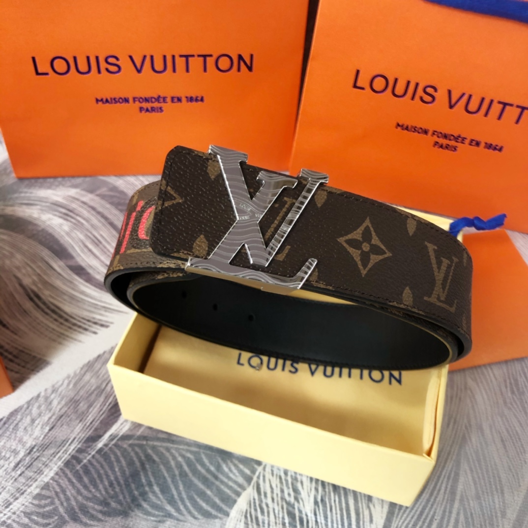 Louis Vuitton LV Pyramide Cities Exclusive 40MM Reversible Belt—Hong Kong - DesignerGu