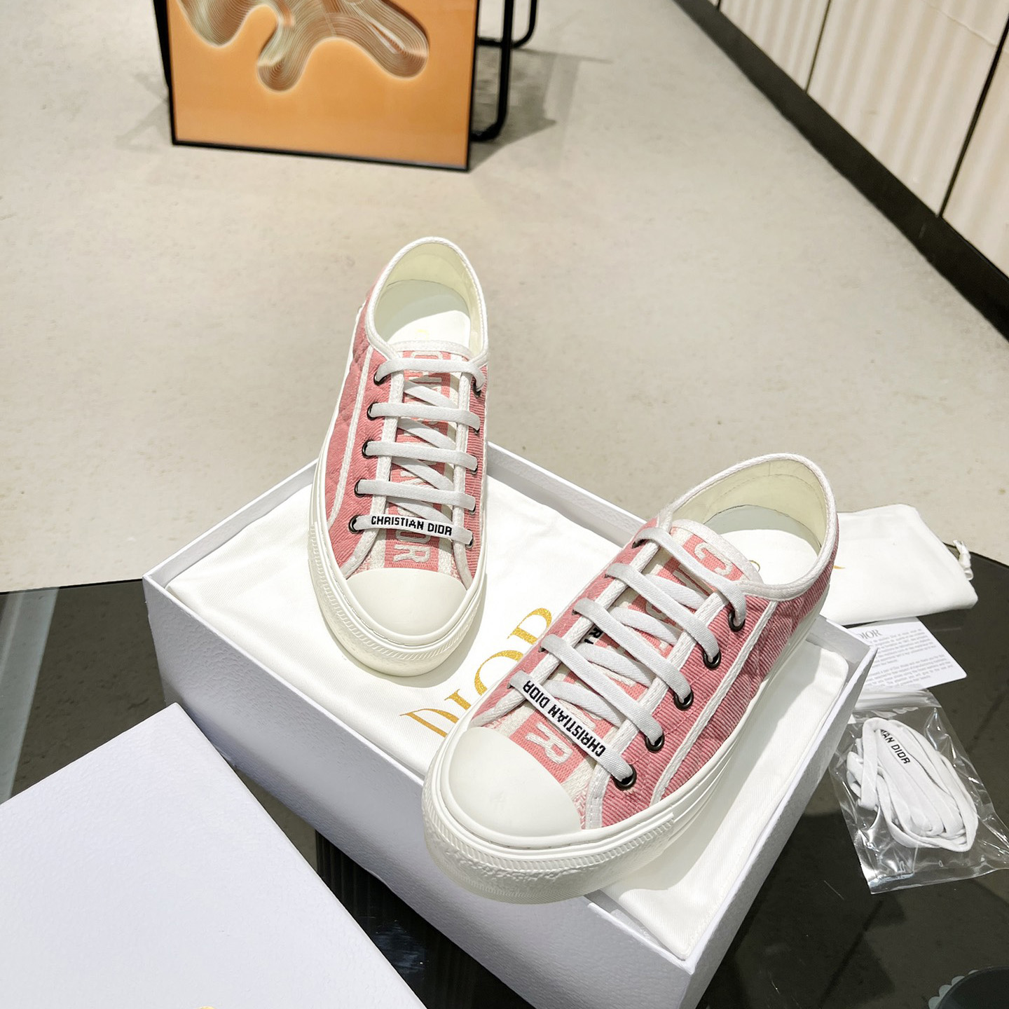 Dior Walk'n' Dior  Sneaker - DesignerGu