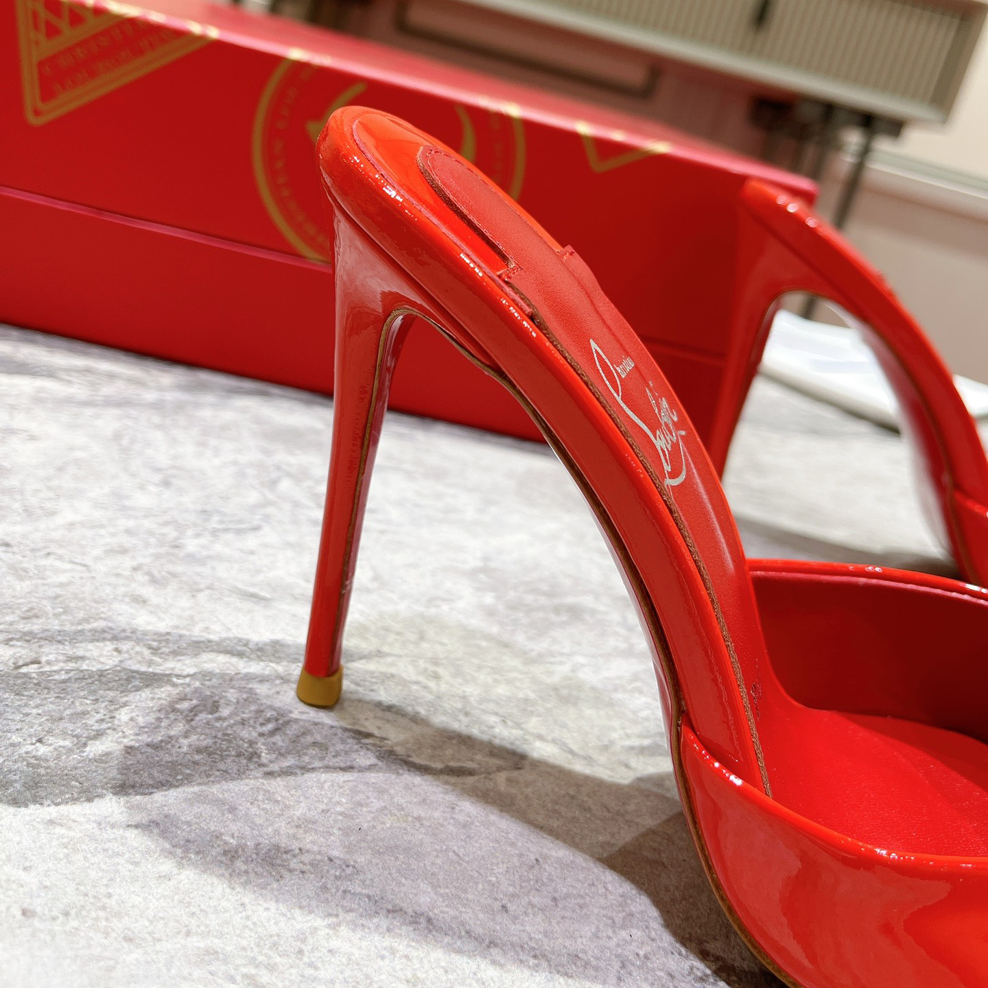 Christian Louboutin Me Dolly 100 mm - DesignerGu