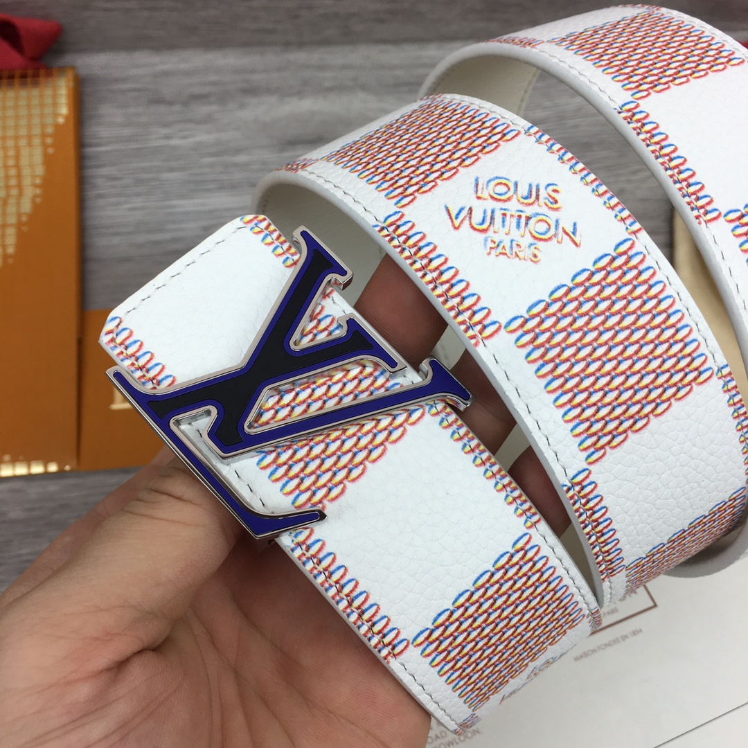 Louis Vuitton LV Optic 40MM Reversible Belt   M0556S - DesignerGu