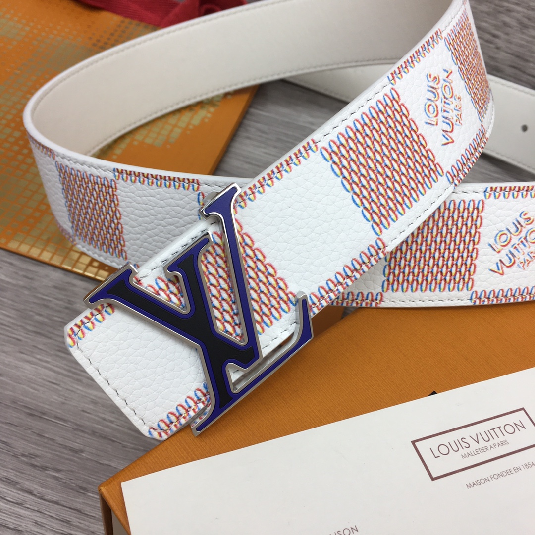 Louis Vuitton LV Optic 40MM Reversible Belt   M0556S - DesignerGu