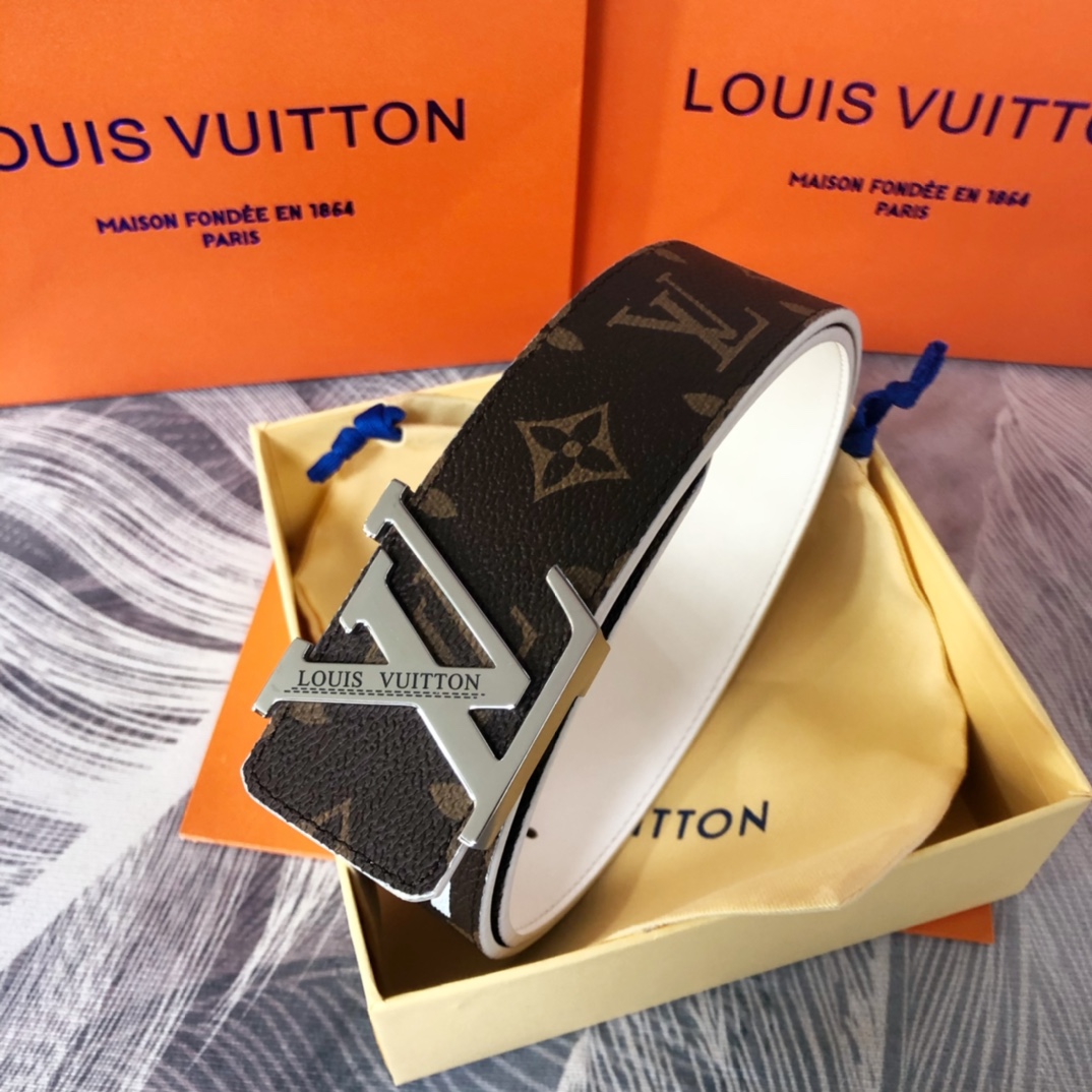 Louis Vuitton LV Pyramide Cities Exclusive 40MM Reversible Belt—Beijing - DesignerGu