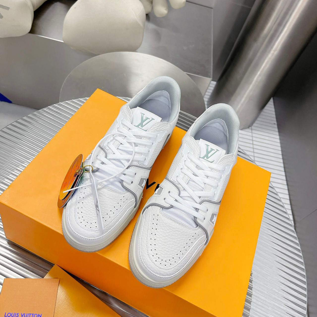 Louis Vuitton LV  Trainer Sneaker（Upon UK Size）    1A8WB3 - DesignerGu