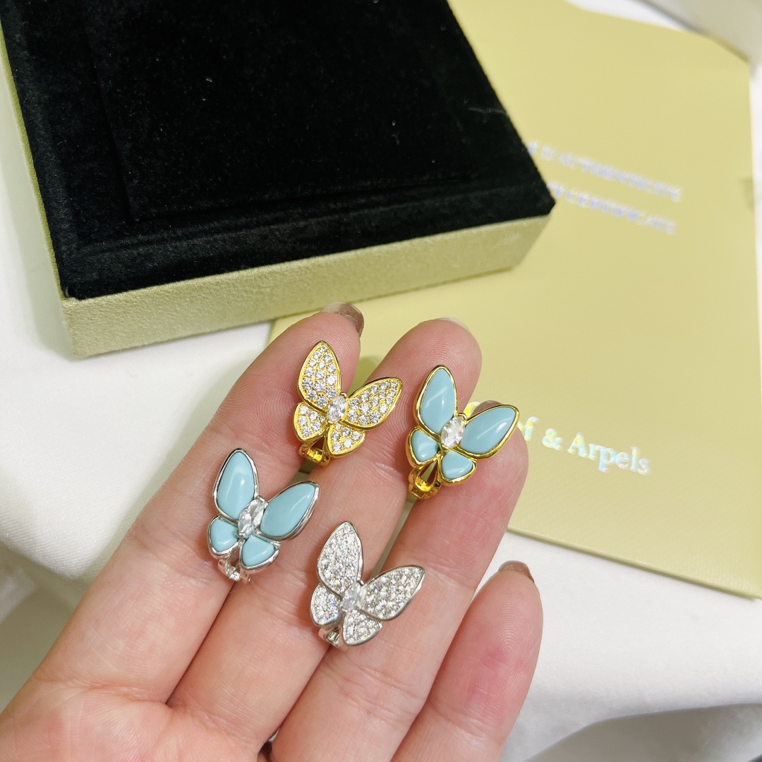 Van Cleef & Arpels Two Butterfly Earrings - DesignerGu