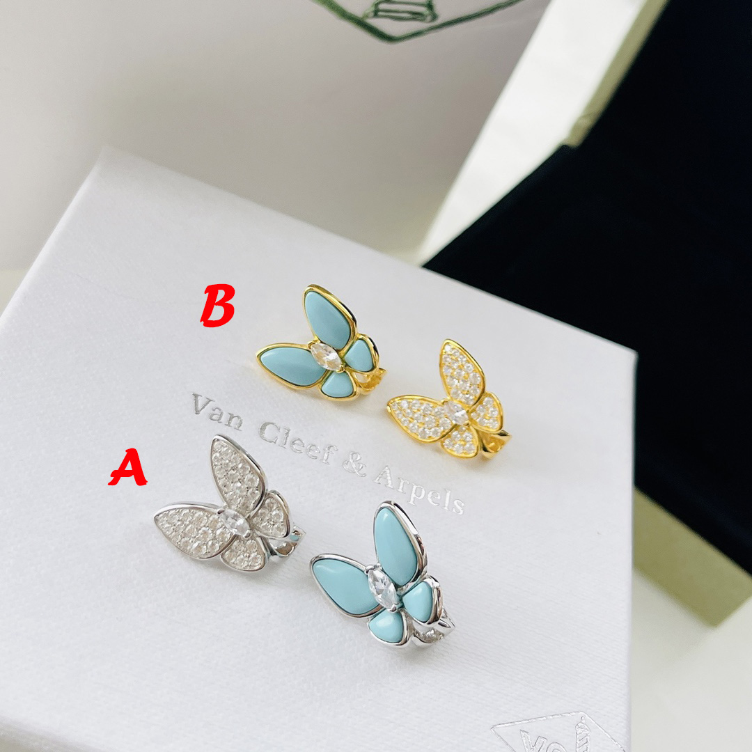 Van Cleef & Arpels Two Butterfly Earrings - DesignerGu