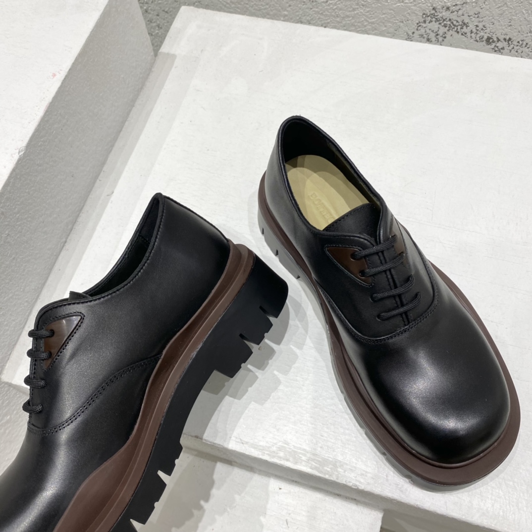 Bottega Veneta Vegetally-Tanned Leather Lace-Up Shoes - DesignerGu