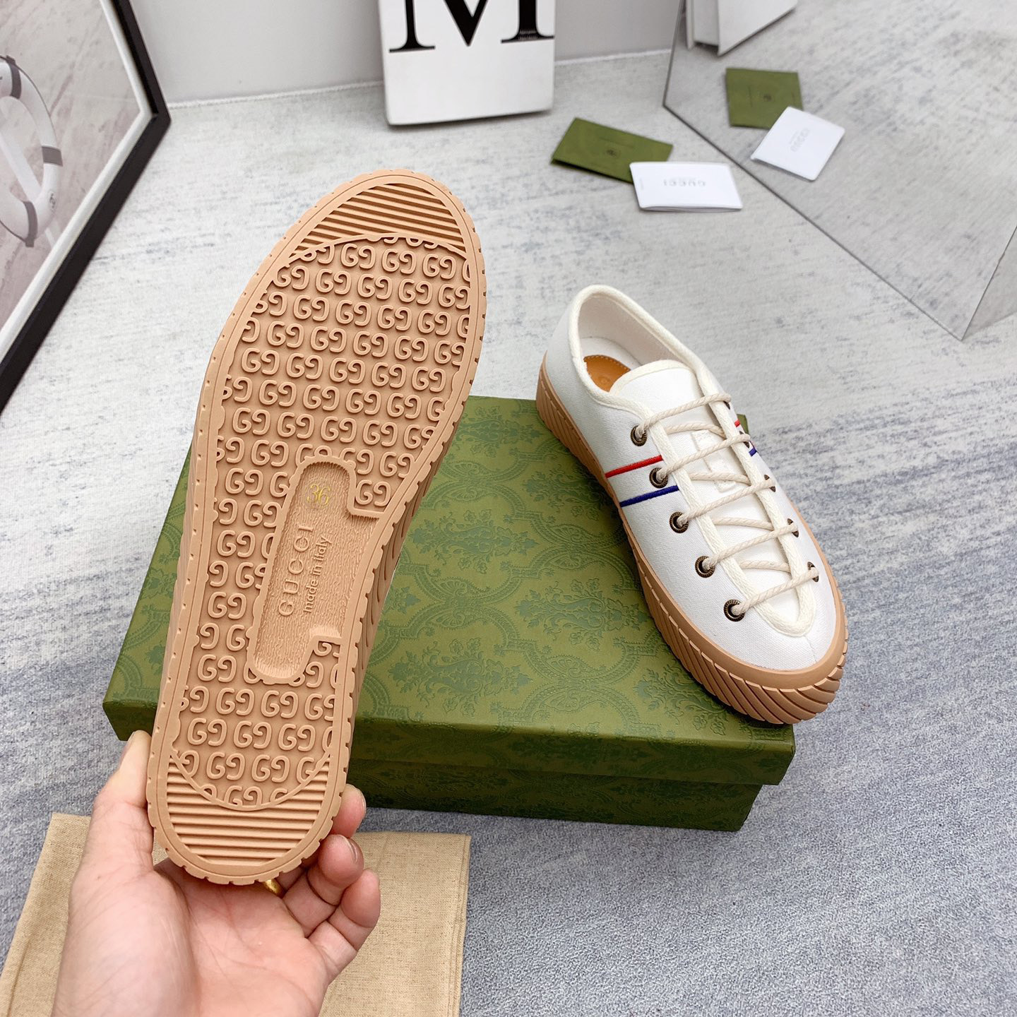 Gucci Interlocking G Sneaker - DesignerGu