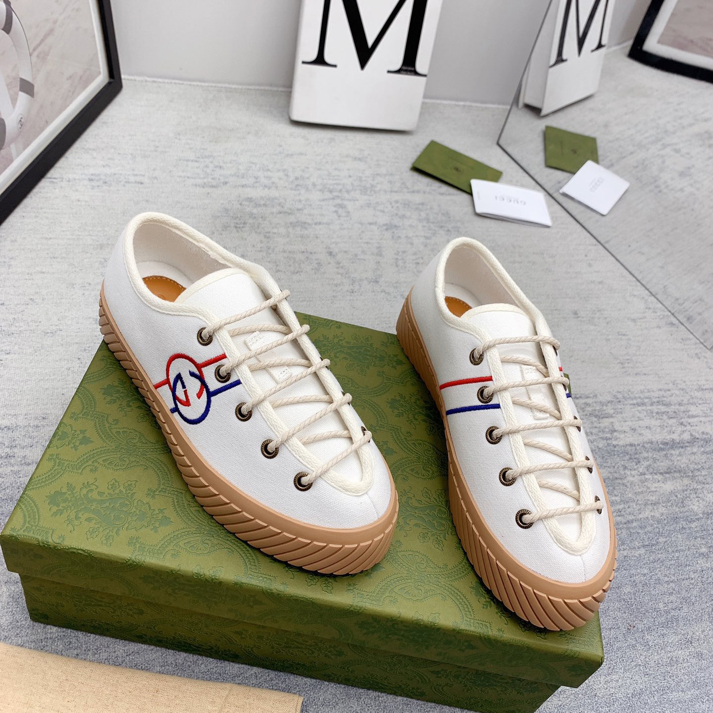 Gucci Interlocking G Sneaker - DesignerGu