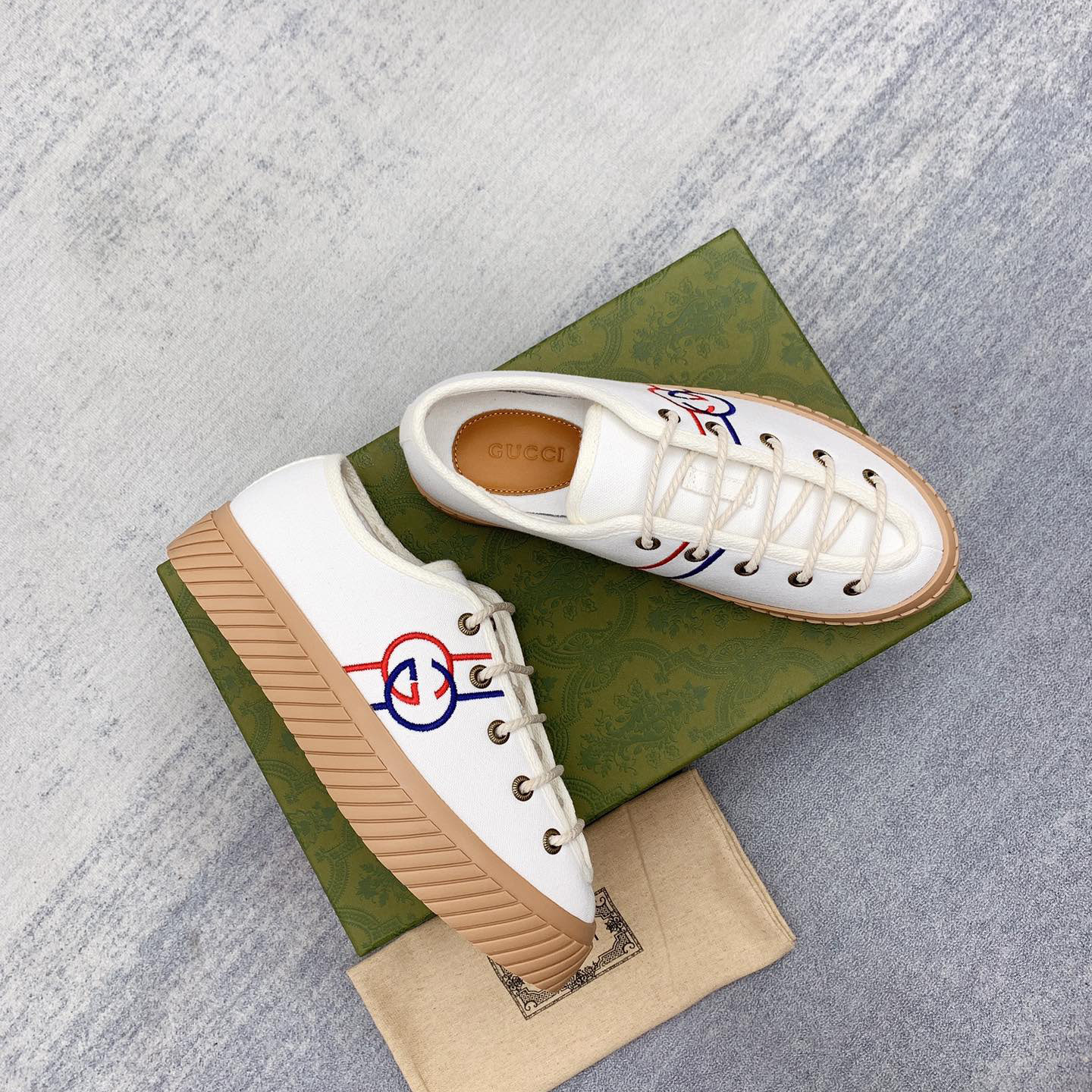 Gucci Interlocking G Sneaker - DesignerGu