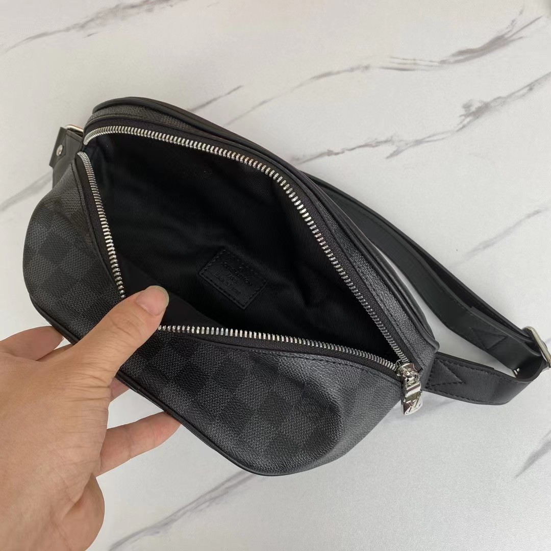 Louis Vuitton Campus Bumbag(26-13-7cm) - DesignerGu