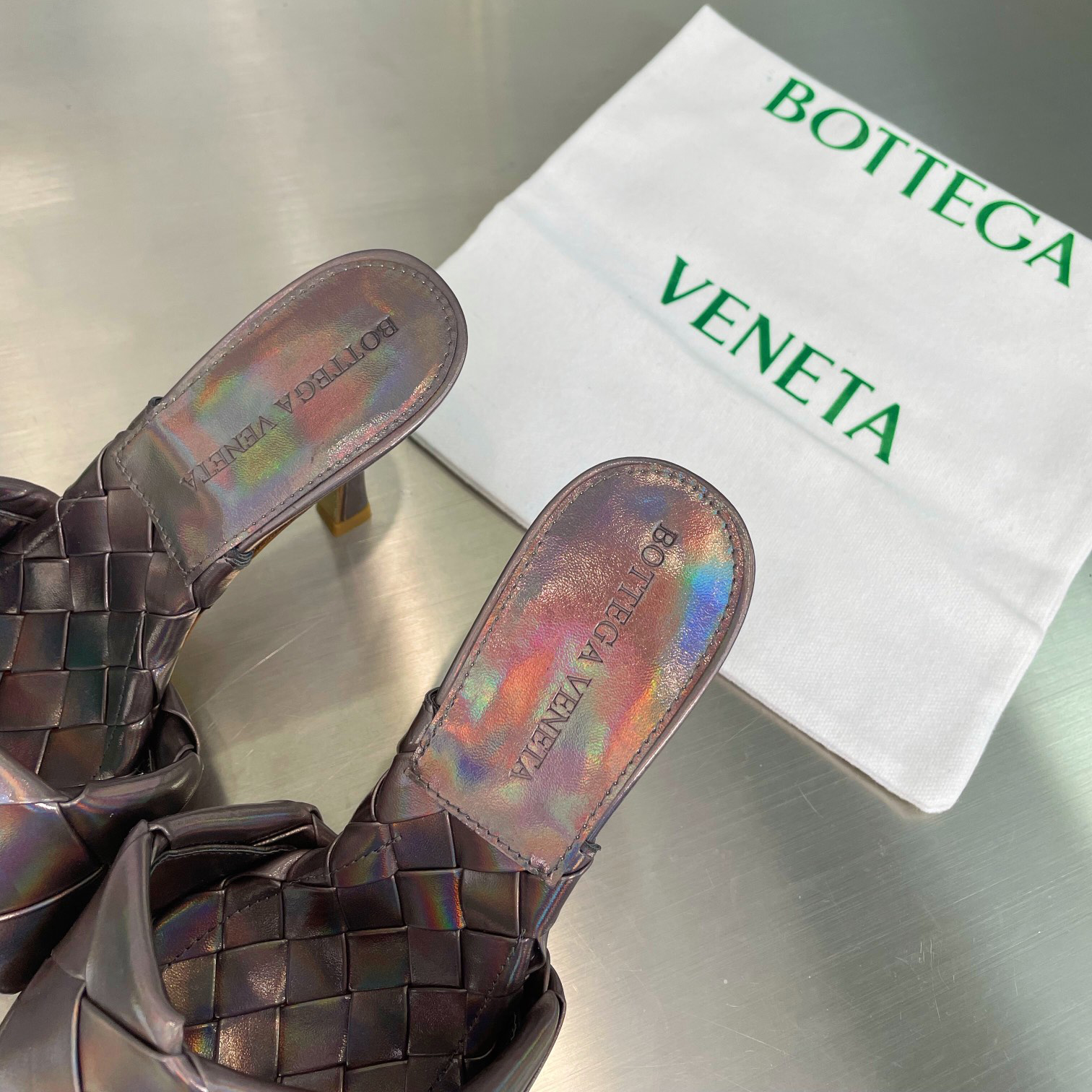 Bottega Veneta  Intreccio Metallized Leather Mules - DesignerGu