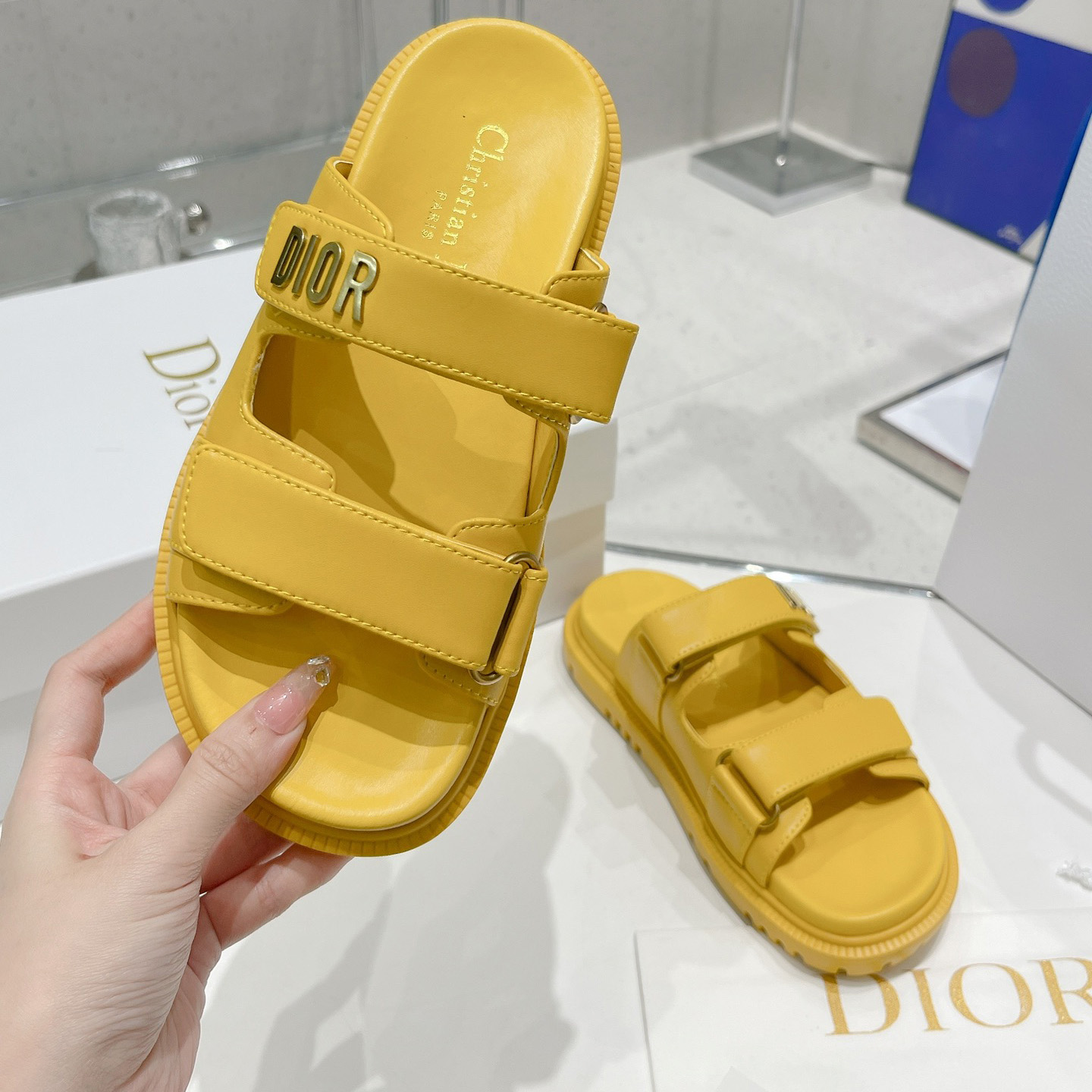 Dior Women Dioract Sandal - DesignerGu