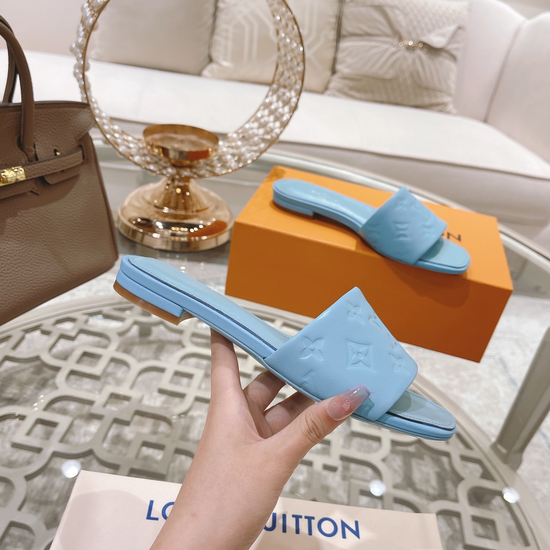 Louis Vuitton Revival Flat Mule     1A9P7D - DesignerGu