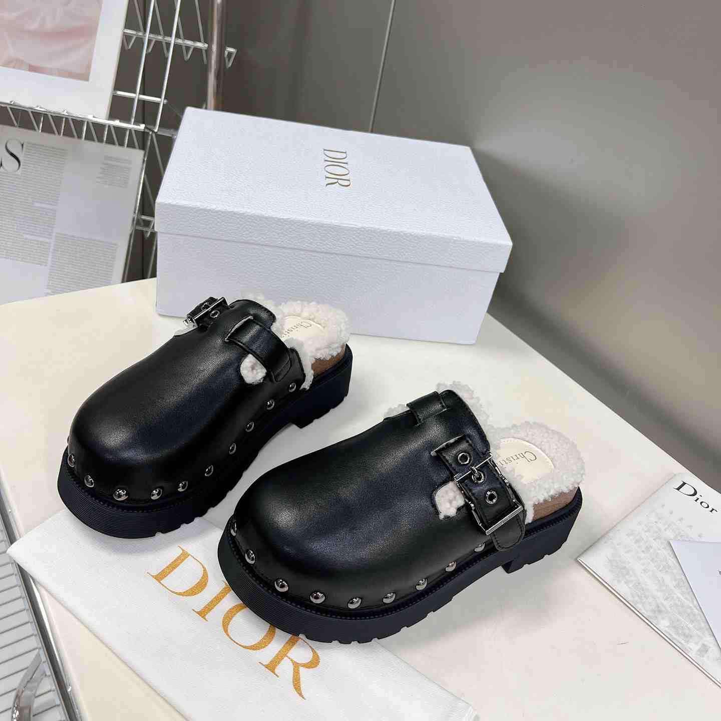 Dior Diorquake Clog - DesignerGu