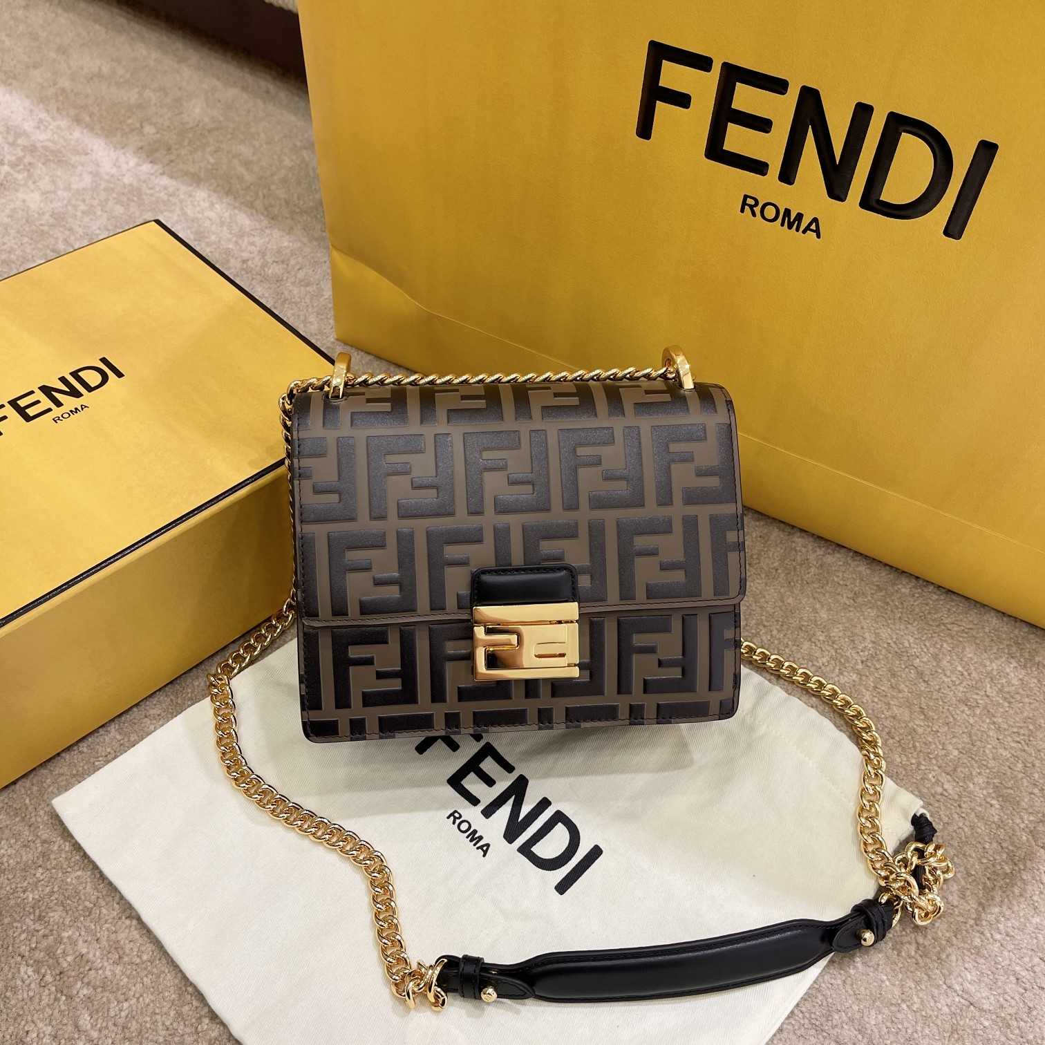 Fendi Kan U Small Brown Leather Mini-Bag(19-13-9cm) - DesignerGu