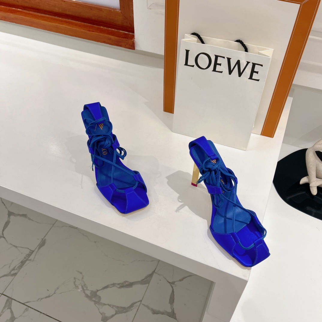 The Attico ''Adele'' Electric Blue Sandal - DesignerGu