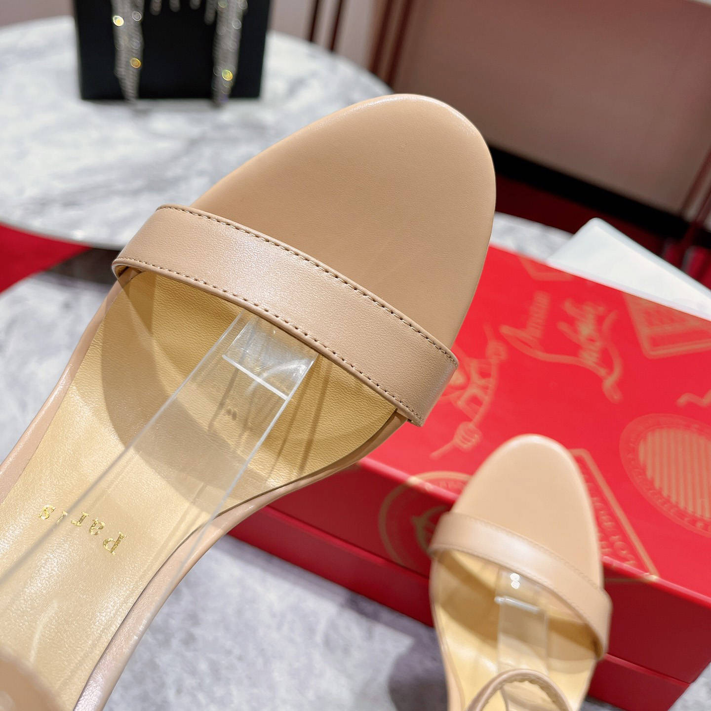 Christian Louboutin Loubigirl 100 mm - DesignerGu