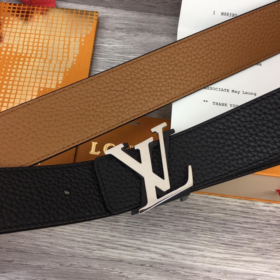 Louis Vuitton  LV Shake 40MM Reversible Belt - DesignerGu