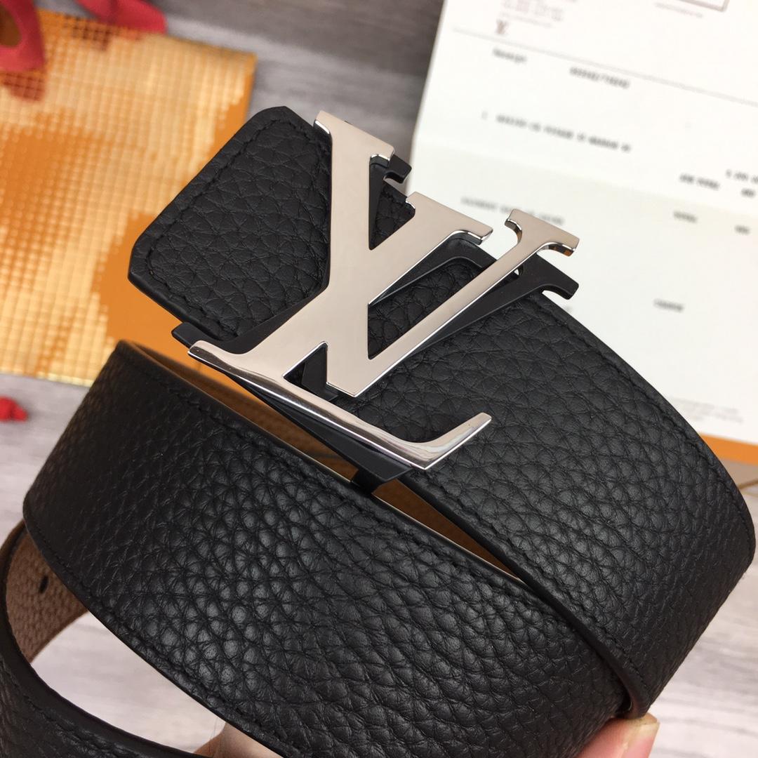 Louis Vuitton  LV Shake 40MM Reversible Belt - DesignerGu