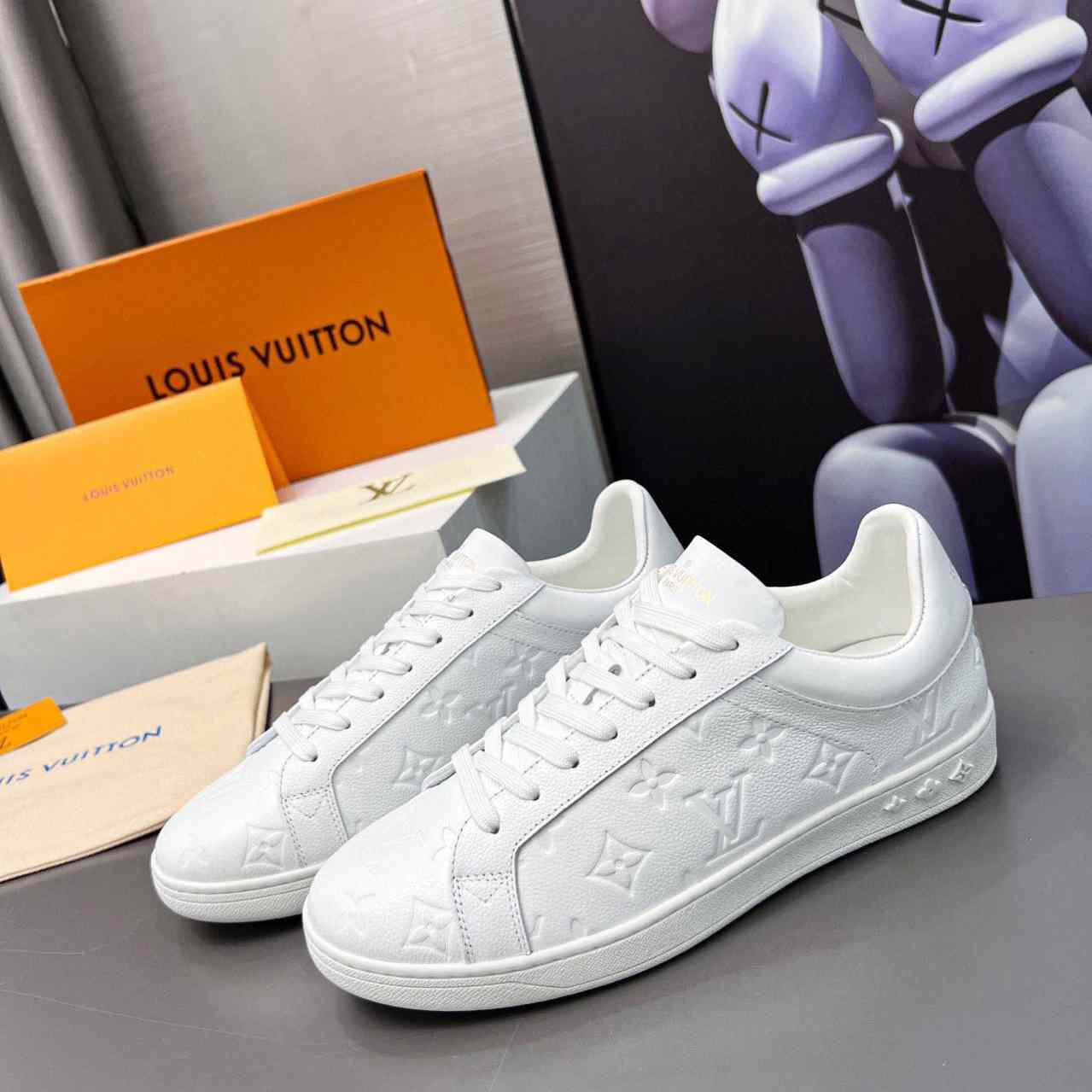 Louis Vuitton Luxembourg Sneaker    1A8QER - DesignerGu