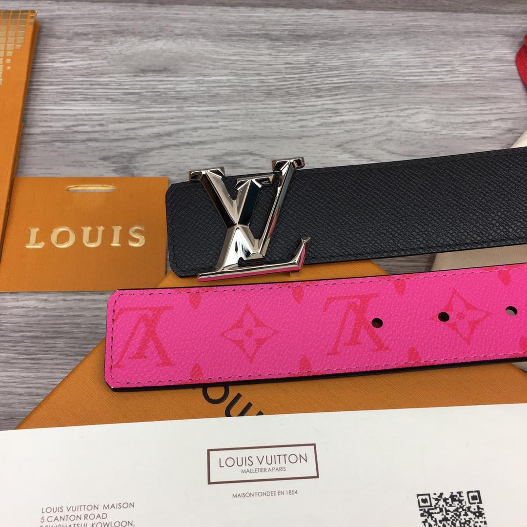 Louis Vuitton LV Pyramide 40mm Reversible - DesignerGu