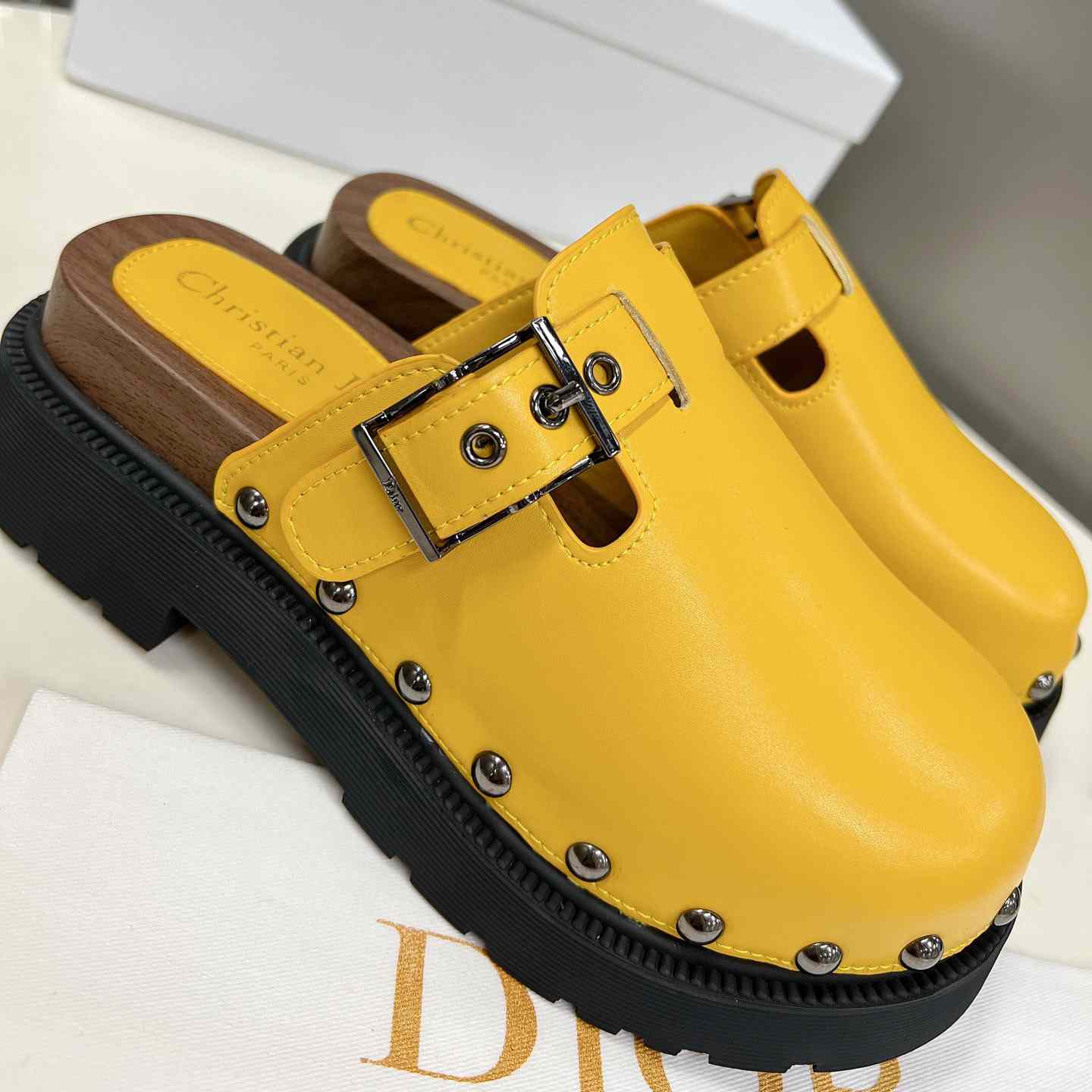 Dior Diorquake Clog - DesignerGu