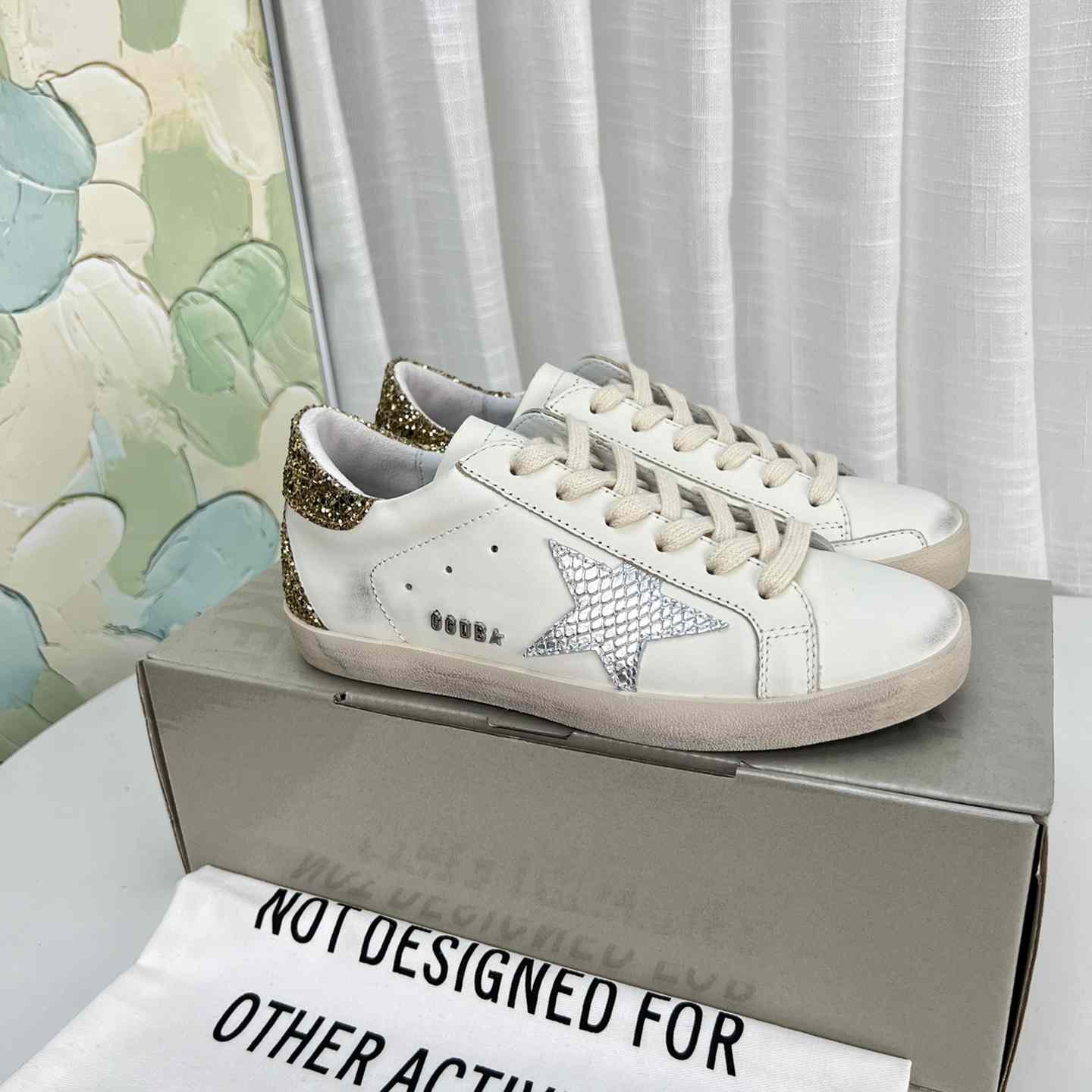 Golden Goose Super-Star Sneakers - DesignerGu