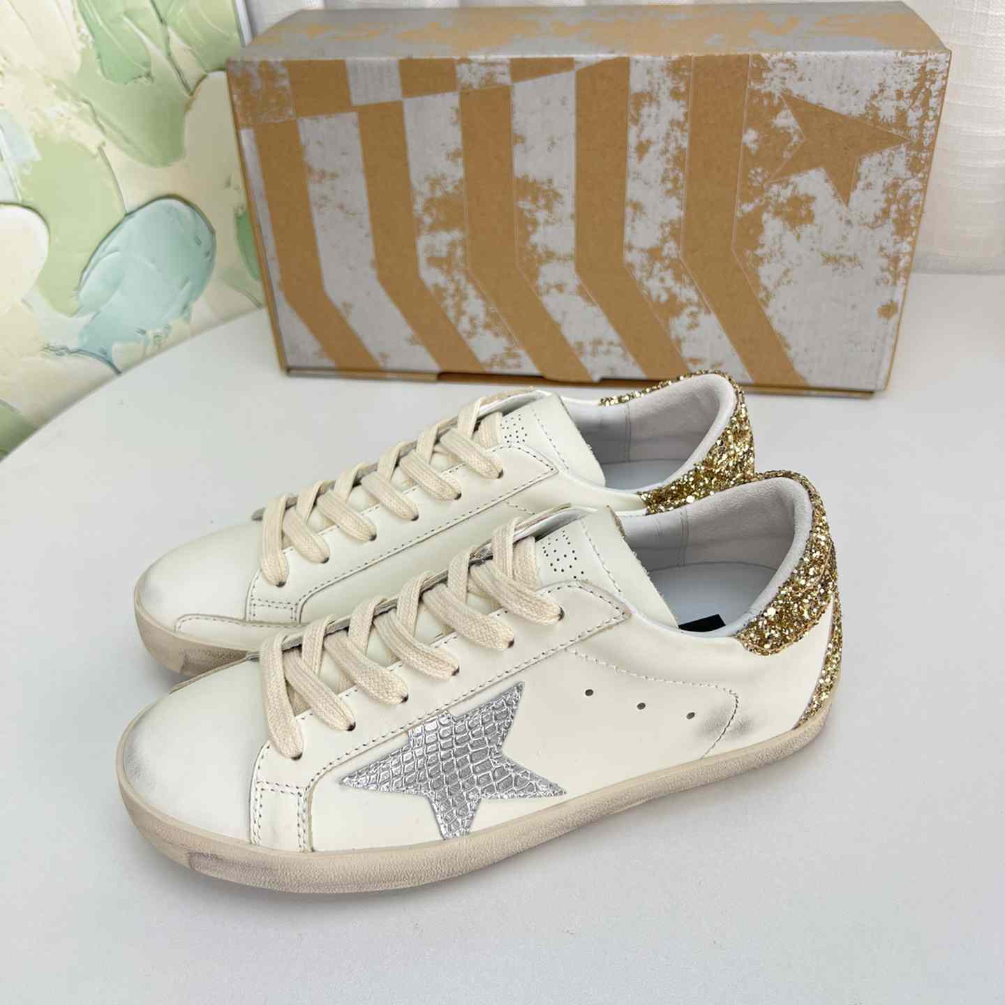 Golden Goose Super-Star Sneakers - DesignerGu