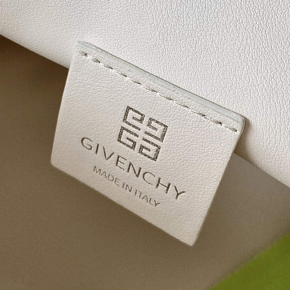 Givenchy Small Kenny Bag In Smooth Leather - Ivory(32-22-17cm) - DesignerGu