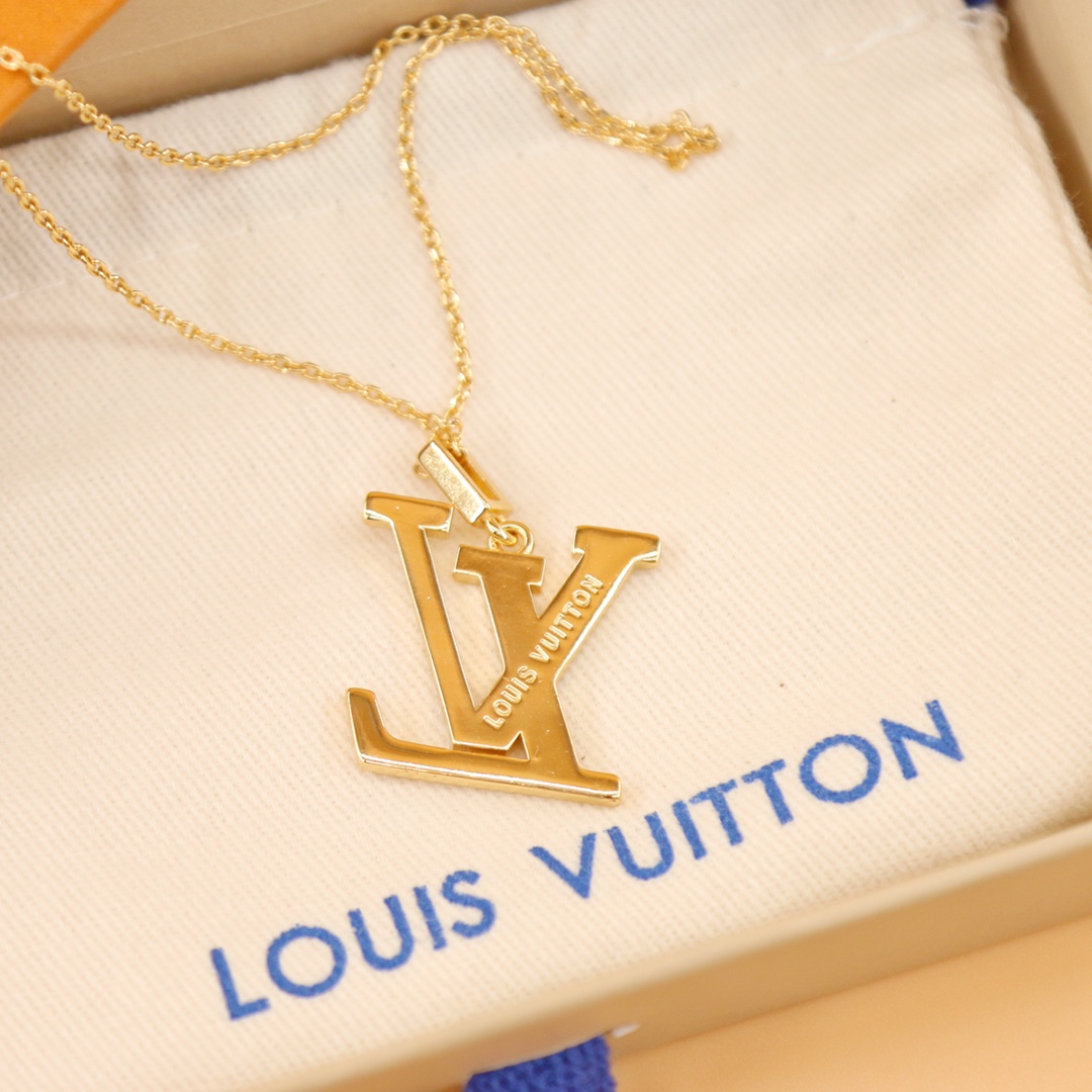 Louis Vuitton LV Idylle Blossom Large Pendant    Q93821 - DesignerGu