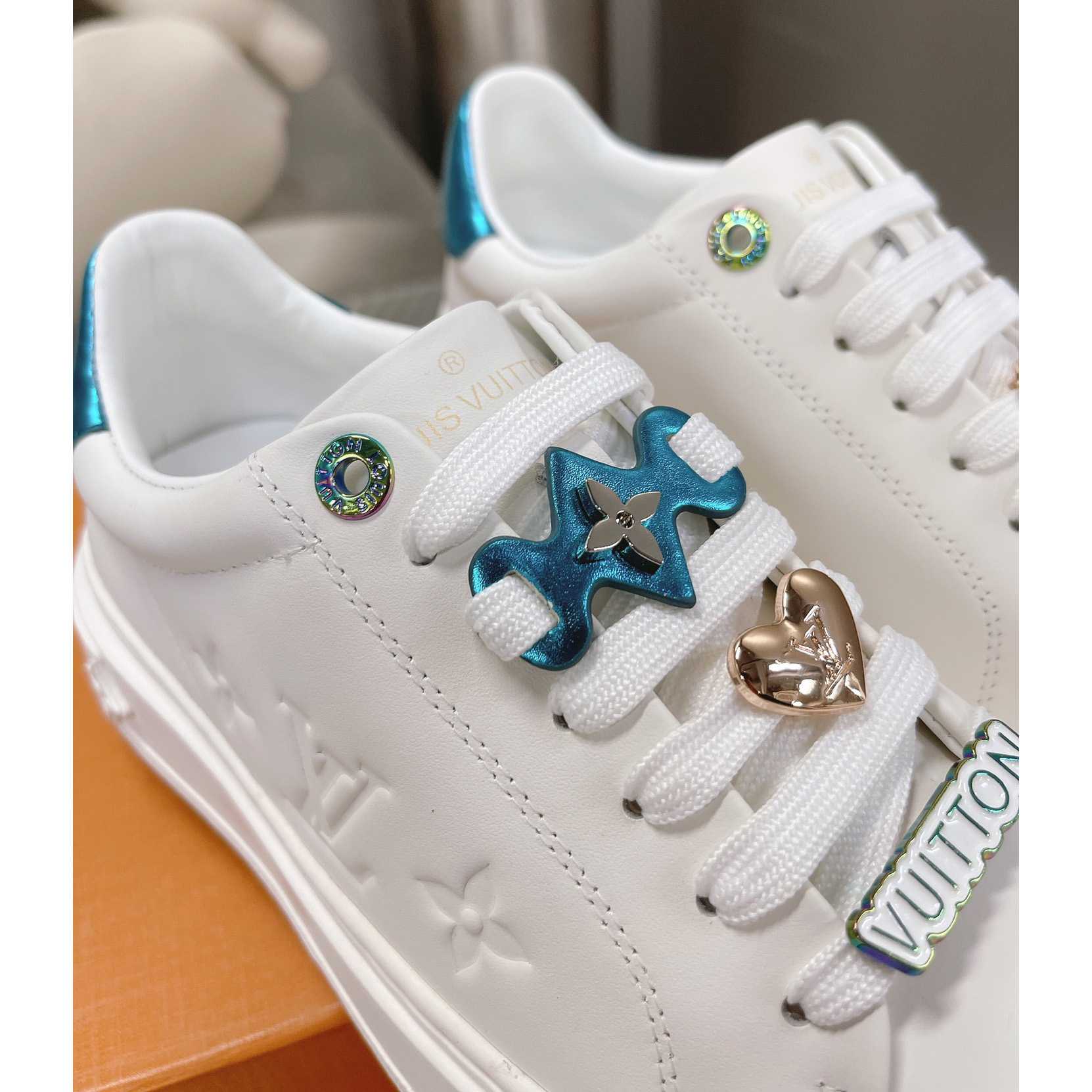 Louis Vuitton Time Out Sneaker    1AADNS - DesignerGu