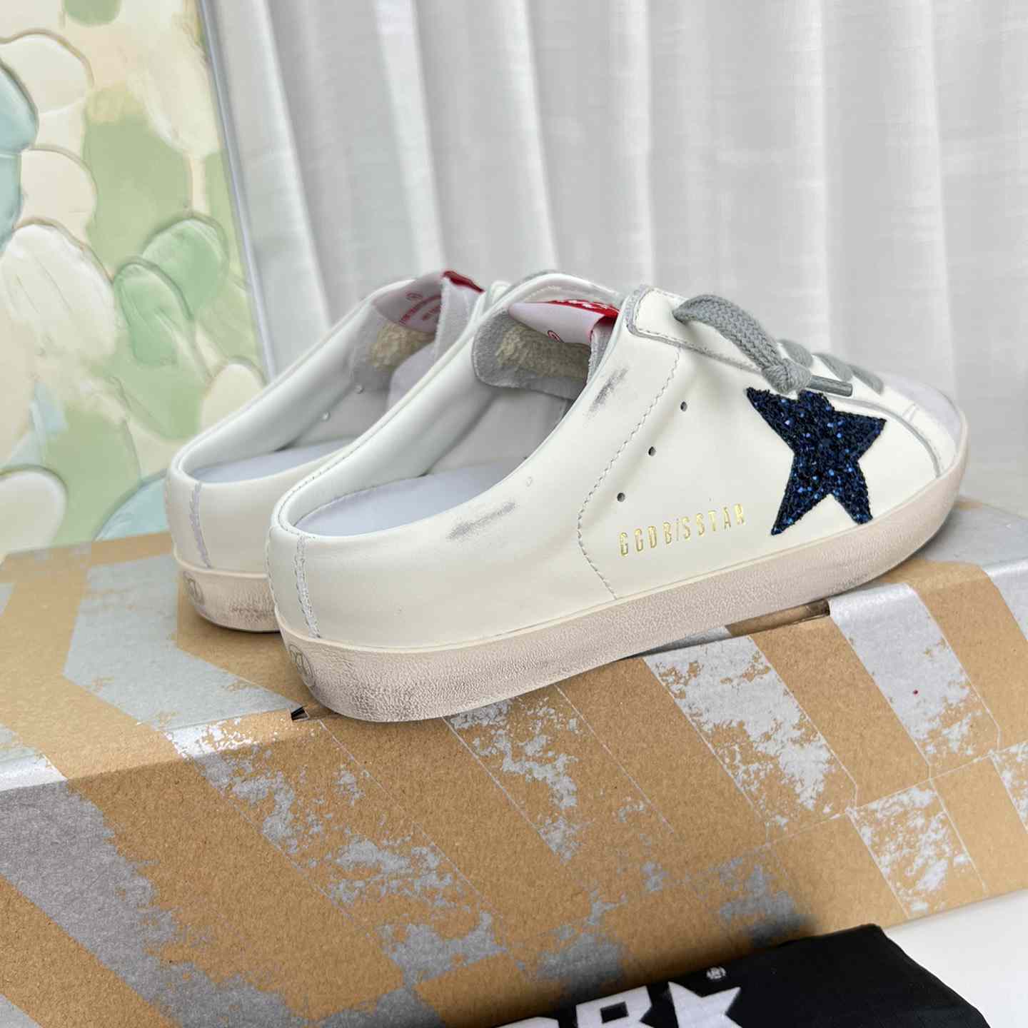 Golden Goose Super-Star Sabots In White Leather With Blue Glitter Star And Dove-Gray Suede Tongue - DesignerGu